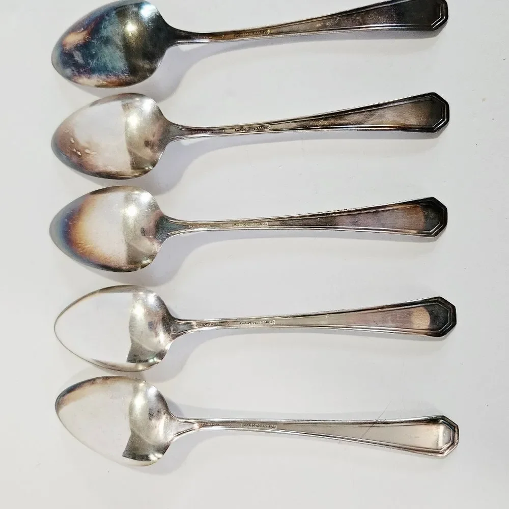 Antique WM Rogers & Son AA Silver Plated 1923 Mayfair Pattern Spoon Set of Five